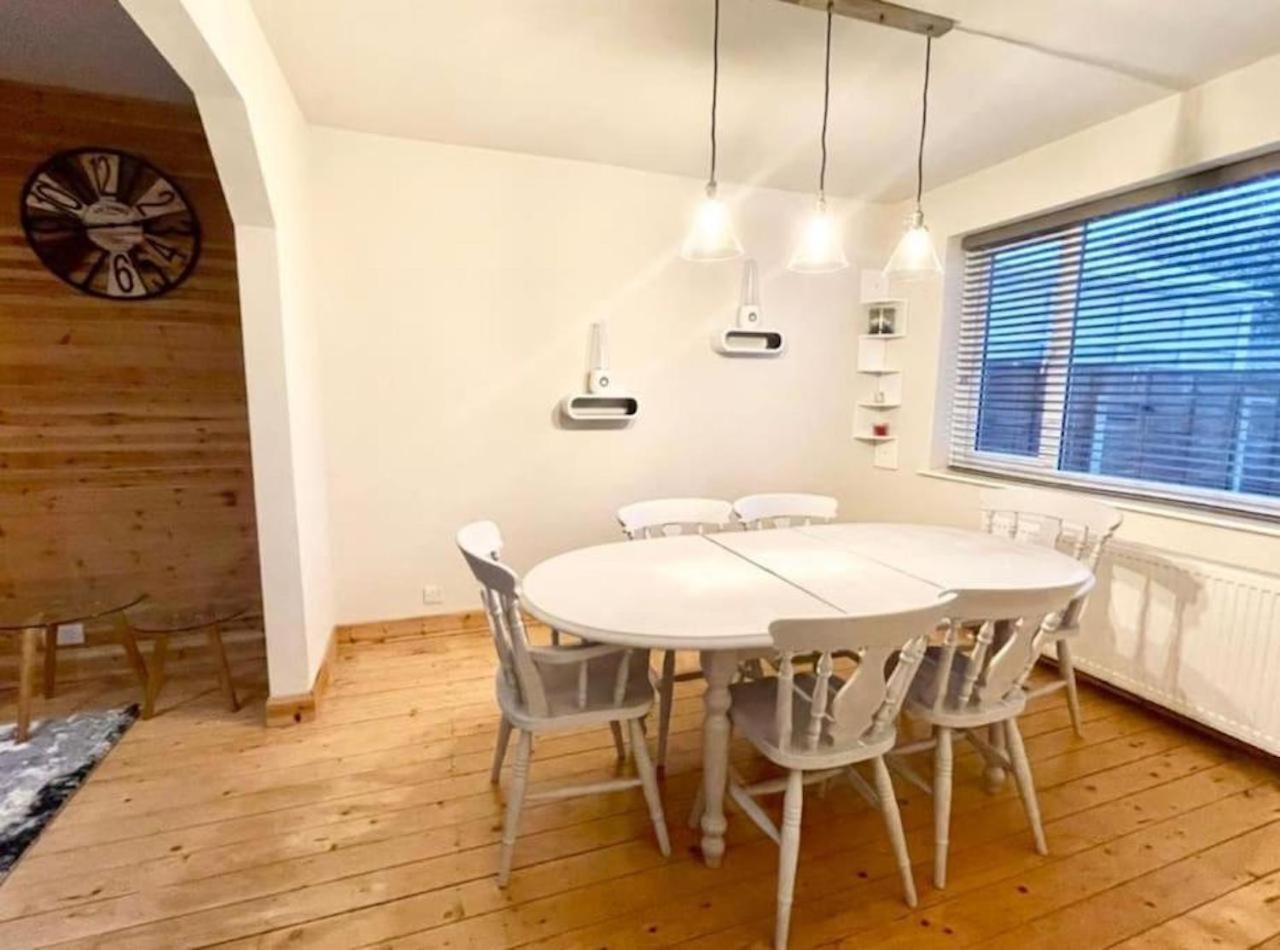 Entire House - Peaceful 3 Bedroom Home Rishton Εξωτερικό φωτογραφία